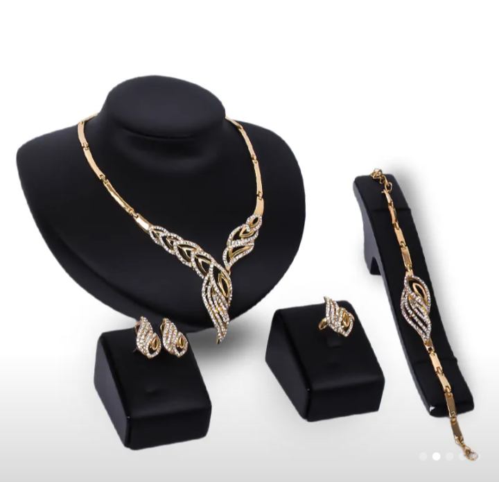 4Pcs Leaf Design 14K Gold Plated Set