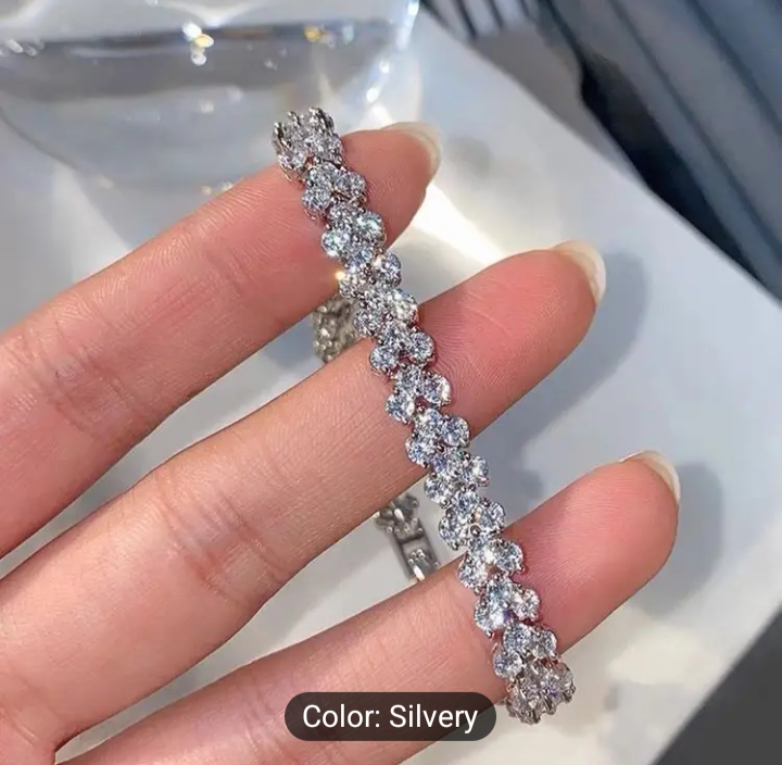 Versatile Alloy Bracelet