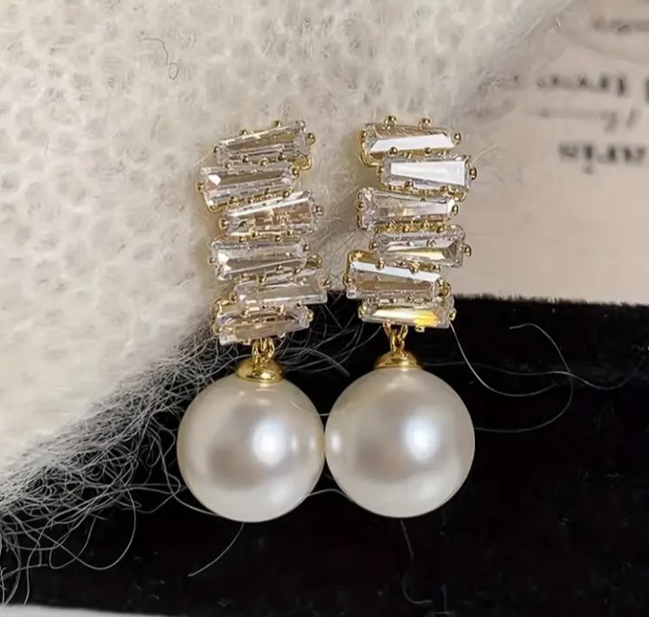 Luxurious Faux Pearl Earrings