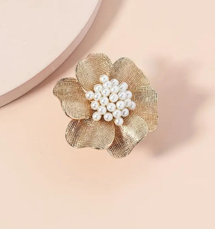 Flower Design Vintage Ring