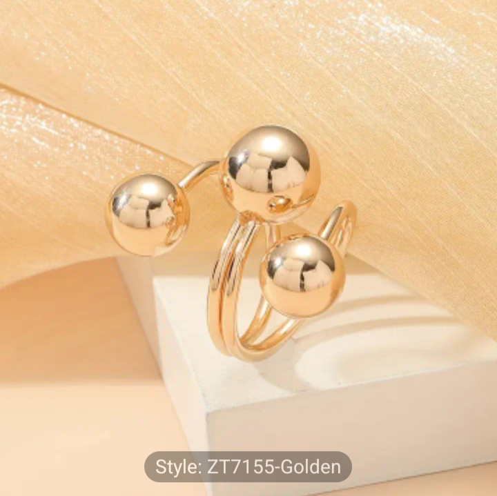 Chic Wrap Ring