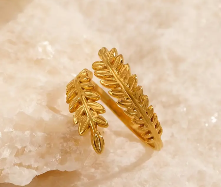 Leaf Design Cuff Ring