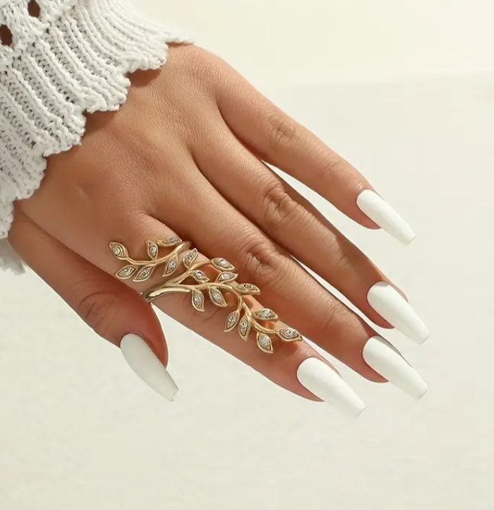 Brunch Design Finger Ring