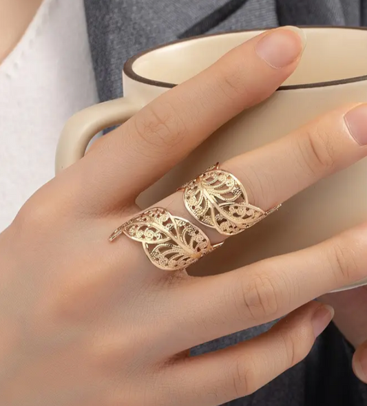 Rotating Golden Plated Ring(Hollow Leaf)