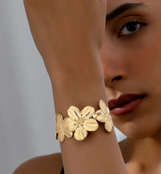 European Style Flower Bracelet