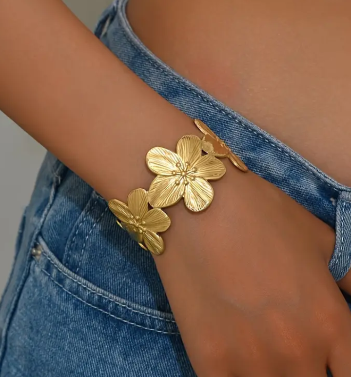 European Style Flower Bracelet