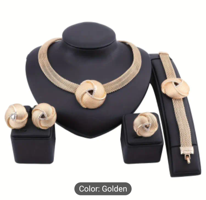 Golden Round Rhinestone Set