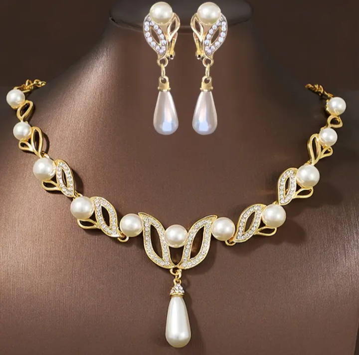 Luxury Imitation Pearl TearDrop Shape Set